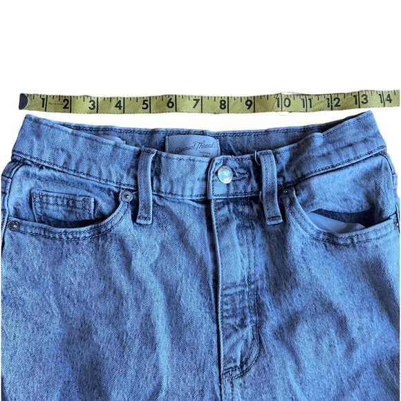 Universal Thread Jeans - Picture 3 of 4